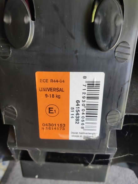 Photo of free Maxi -cosi toddlers car seat (Tydd St Giles) #3