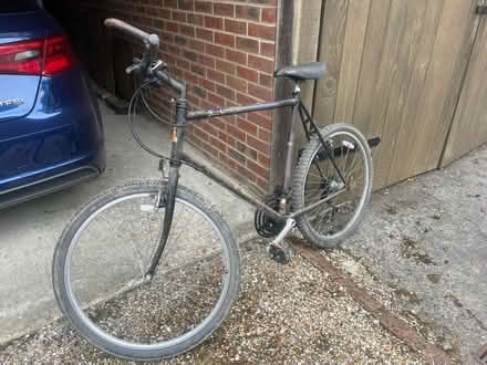 Photo of free Male bike and female bike (Horsted Keynes RH17) #1