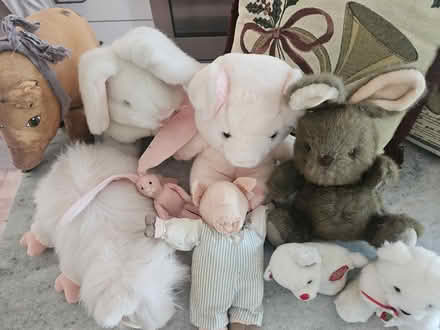 Photo of free Stuffed Toys & Christmas Pillows (Rendon Tx) #4