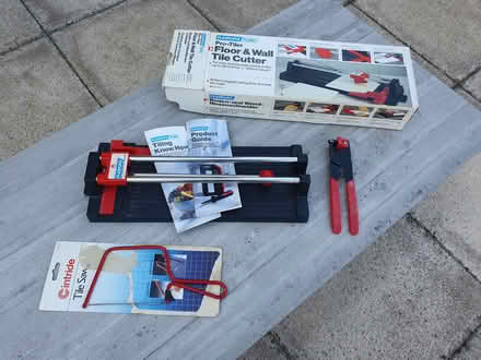Photo of free Tile Cutter (Bozeat NN29) #1