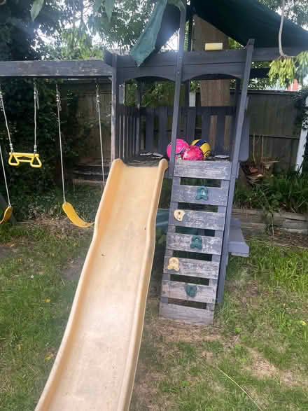 Photo of free Children’s outdoor play set (Gateacre L25) #2
