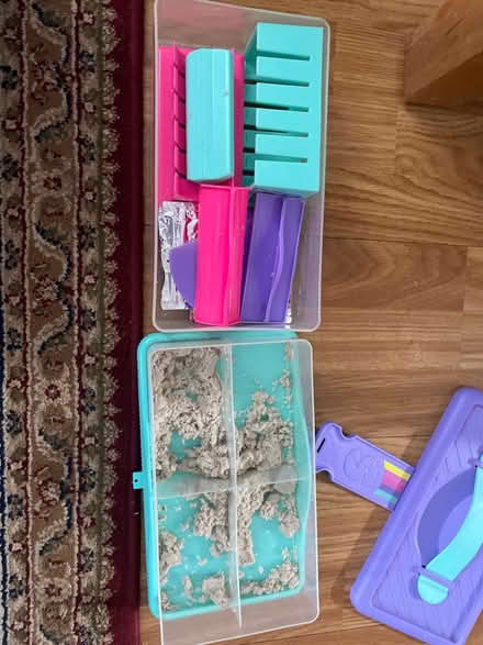 Photo of free Kids sandbox (UB7, West Drayton, Hillingdon) #2