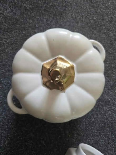 Photo of free Ceramic Pumpkin Mini Dish with Lid (High Wycombe HP11) #2