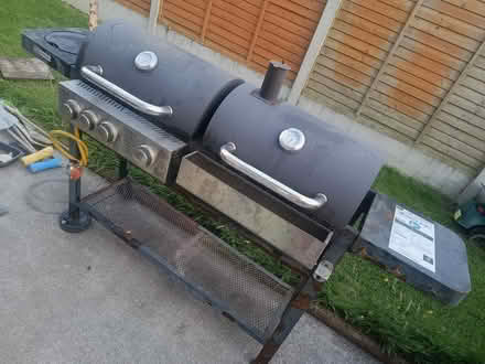 Photo of free Dual fuel BBQ (D.15) #1