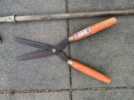 Photo of free Hedge clippers and lawn edger (Lymm WA13) #2