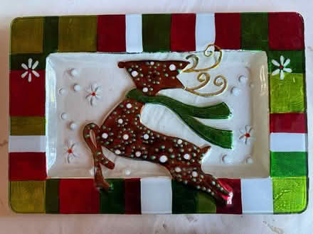 Photo of free Glass Christmas plate (Hale/Llagas in Morgan Hill) #1