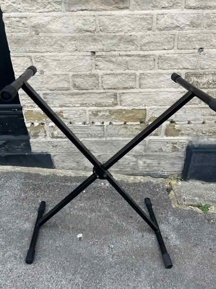 Photo of free Piano Keyboard Stand (Bankfoot BD5) #1