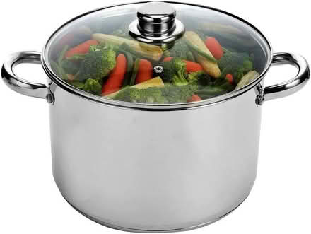 Photo of Stock pot medium to large (Barking IG11) #1