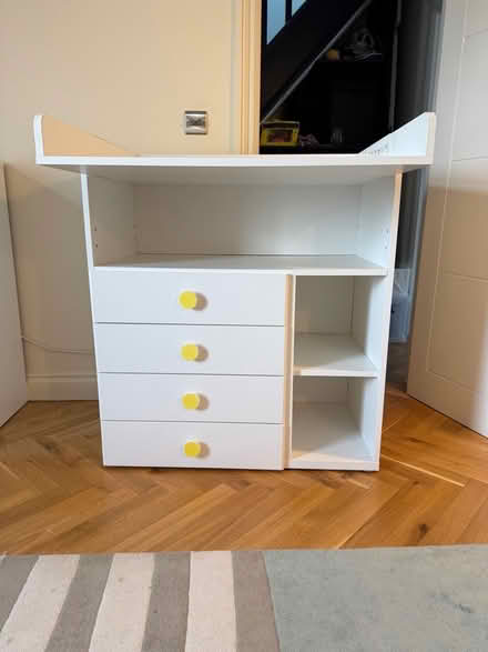 Photo of free Ikea changing table with 4 drawers. (South Woodford E18) #3