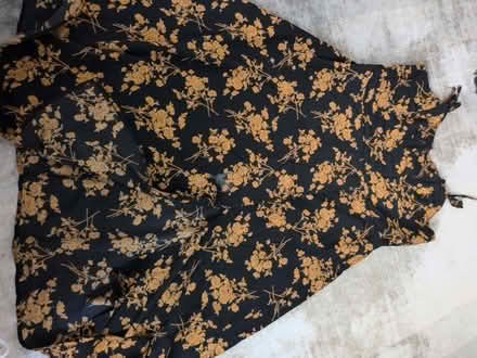 Photo of free Ladies tops and dresses (St Albans AL4) #4