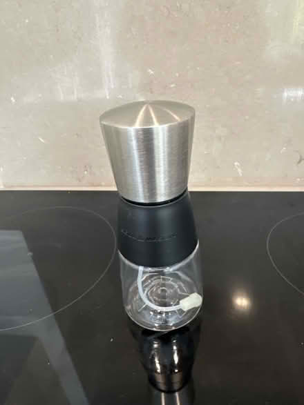 Photo of free Cole & Mason Epping Oil/Vinegar Spray (Woodford SK7) #1