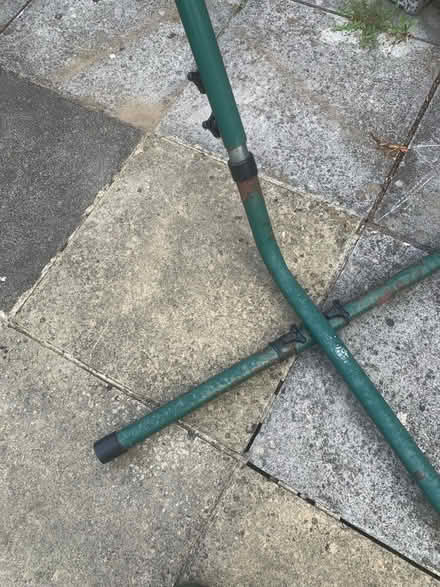 Photo of free hammock stand (Batch Farm BA3) #2