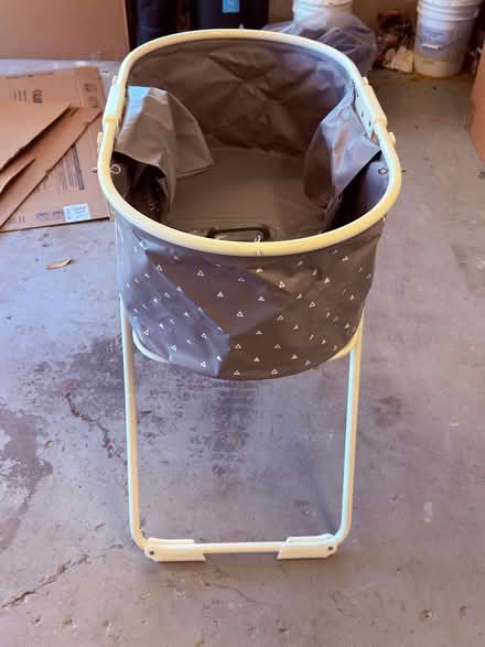 Photo of free Furesh Dog Bathtub and Wondurdog (Pollard Rd & More Ave) #2