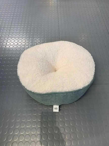 Photo of free Cat bed (Fitzrovia, W1W) #1