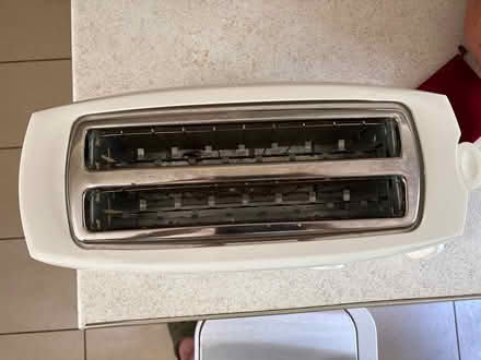 Photo of free Electric 4 slice toaster (Bridgnorth Shropshire WV15) #2