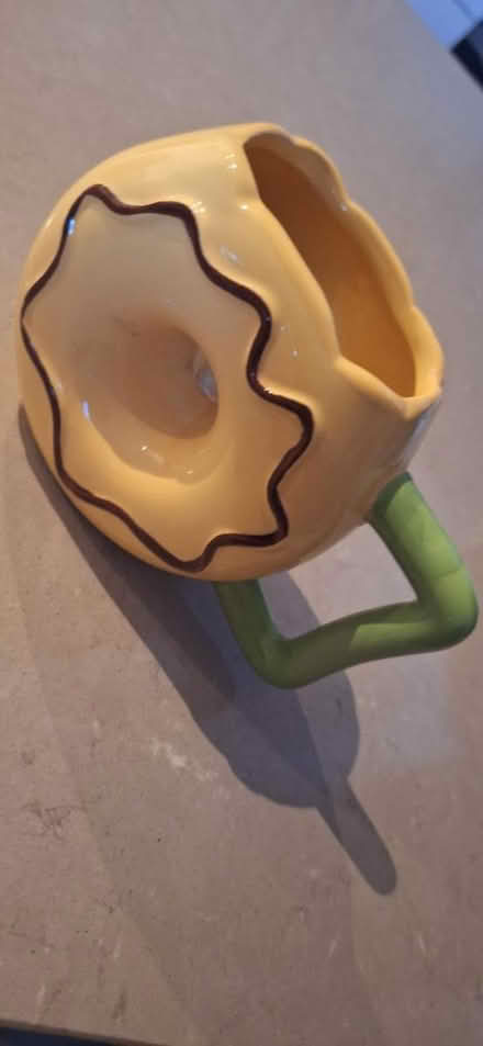 Photo of free Donut mug (TW8) #2