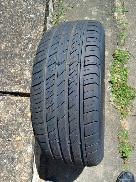 Photo of free Nearly New 225/50R17 Tyre (Hampton CT6) #2