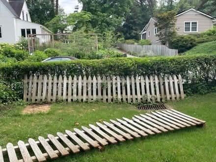 Photo of free Picket Fence (Charlottesville) #1