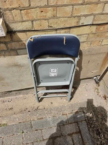Photo of free Folding chairs (EN5) #2