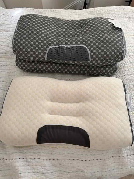 Photo of free 4 Pillows (BS11) #1