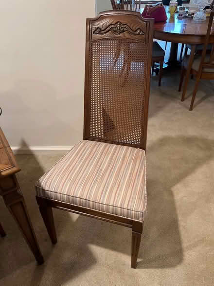 Photo of free Dining chairs (4) (Teaneck, NJ) #1