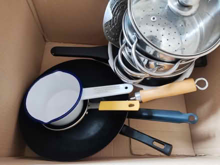 Photo of free Pans and Steamer (Great Moor SK7) #2