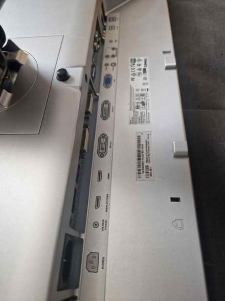 Photo of free 2x dell 24inch monitors (chesham HP5) #2