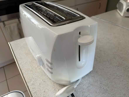 Photo of free Electric 4 slice toaster (Bridgnorth Shropshire WV15) #3