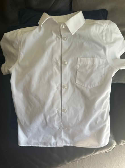 Photo of free School short sleeve white (Frome BA11) #1