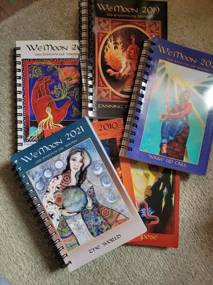 Photo of free WeMoon diaries (Thorpe Hamlet NR1) #1