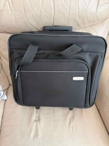 Photo of free Laptop carrier bag (Croydon) #3
