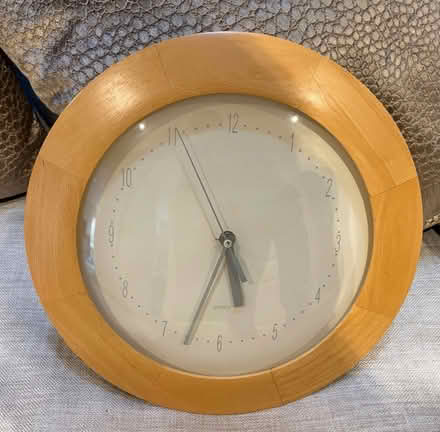 Photo of free Wall clock (see notes) (Cutteslowe OX2) #1