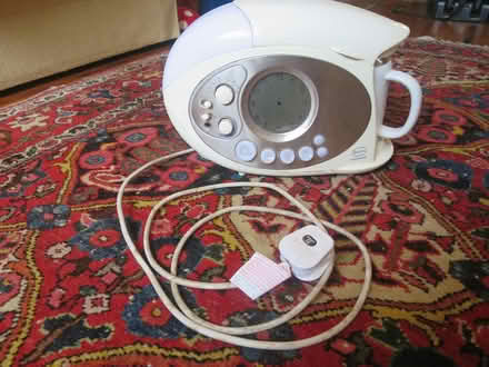 Photo of free Swan Teasmade Radio Alarm Clock (Springbourne BH1) #1