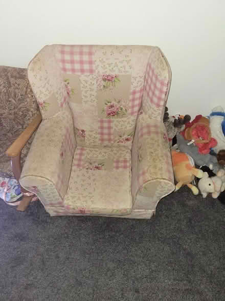 Photo of free Small kids armchair (Benson OX10) #1