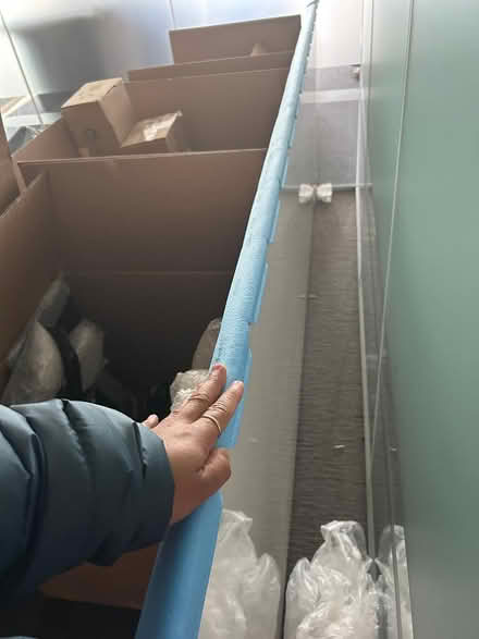 Photo of free 1 Mountable Whiteboard left (W2 2ET) #1