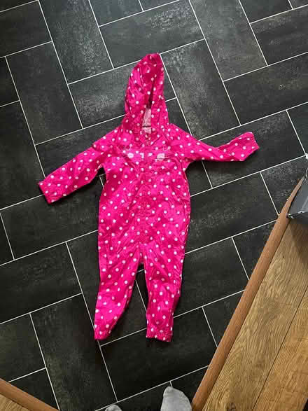 Photo of free 18-24 month rain suit (Gleedless (S12)) #1