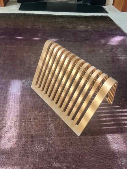 Photo of free Magazine rack (Lavender Hill SW11) #1