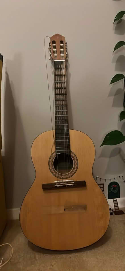 Photo of free C40 M Yamaha Guitar (SW4) #1