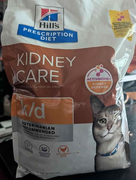 Photo of free Hill's KD cat food (alemany at silver, sf) #1