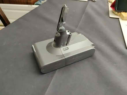 Photo of free Dyson V8 battery (Fleet GU52) #2