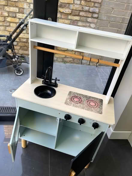Photo of free Play kitchen (Highbury Barn N4) #3
