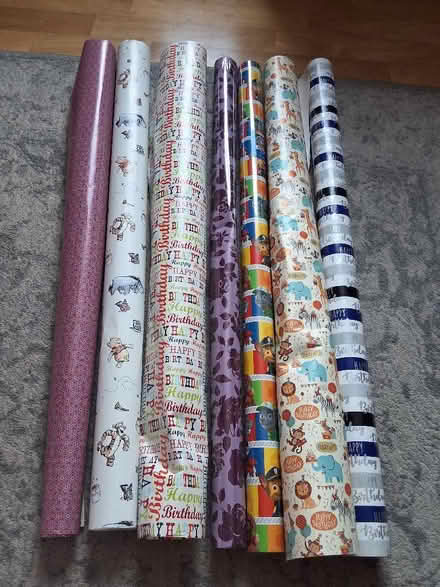 Photo of free Job lot of wrapping paper & wedding gift bag (Loscoe Grange DE75) #1