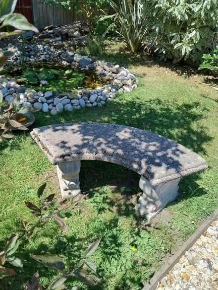 Photo of free Concrete garden seat (Butts Ash SO45) #2