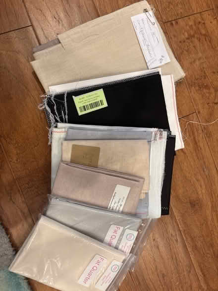 Photo of free Cross Stitch Patterns, Fabric (Off Blanco near 1604) #1