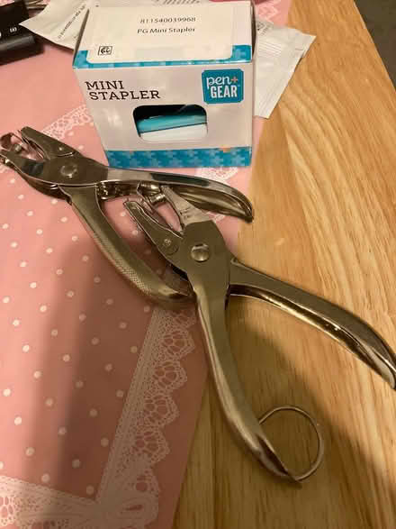 Photo of free home office stuff (First hill) #3