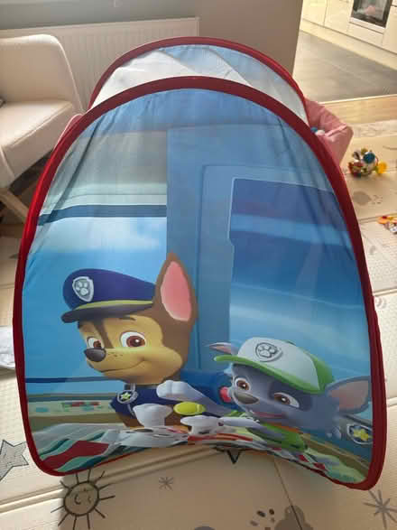 Photo of free Kids pop up tent (Bromley common, BR2) #2