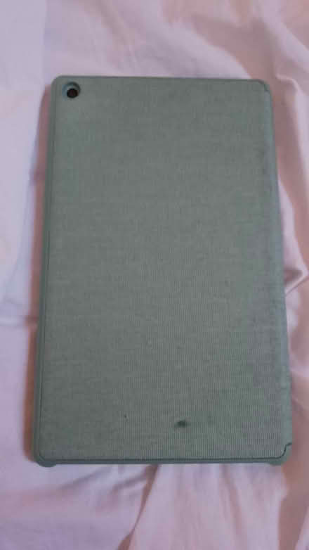 Photo of free iPad 7.5" x 4.5" (Potters Bar EN6) #1