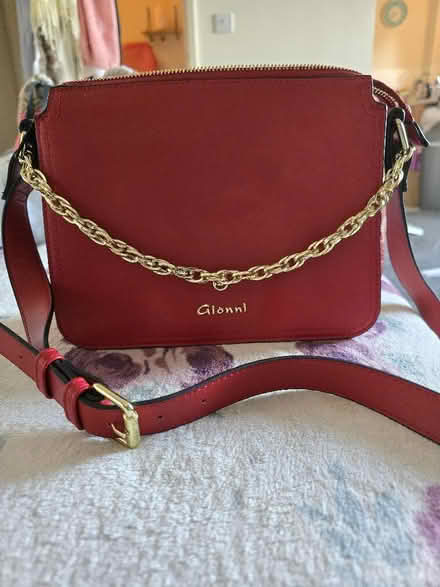 Photo of free Red handbag (Birchfield B20) #1