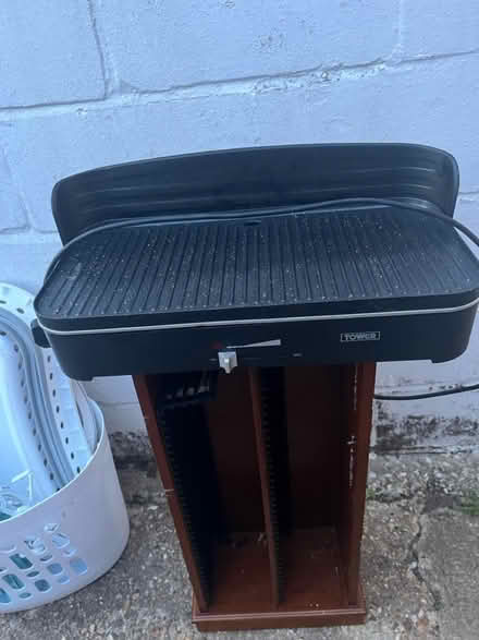 Photo of free Tower electric griddle (Tonbridge) #1