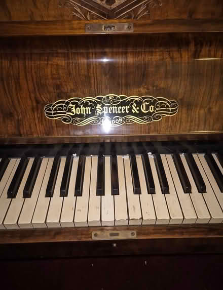 Photo of free upright piano working (SE15 peckham) #2